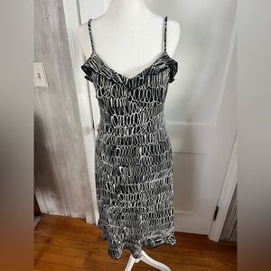 VTG Y2K Chic Black and White Patterned midi thin strap babydoll ruffle d…